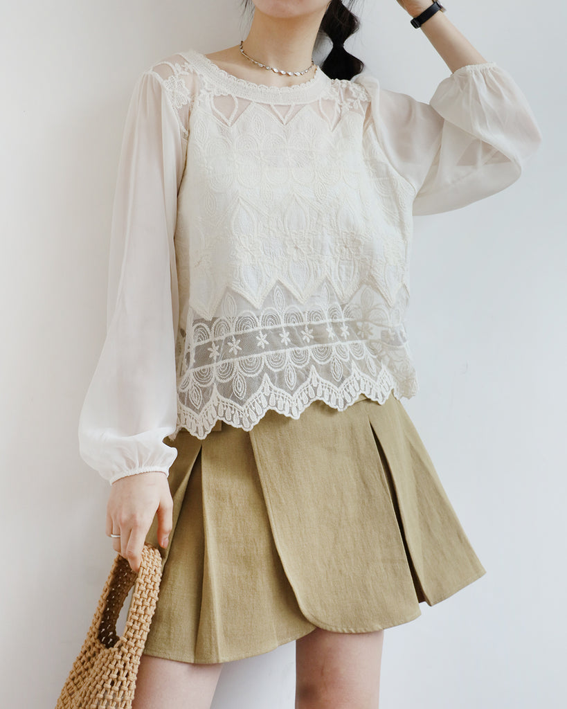 Vintage Lace Top w/ Chiffon Sleeves (2 colors)