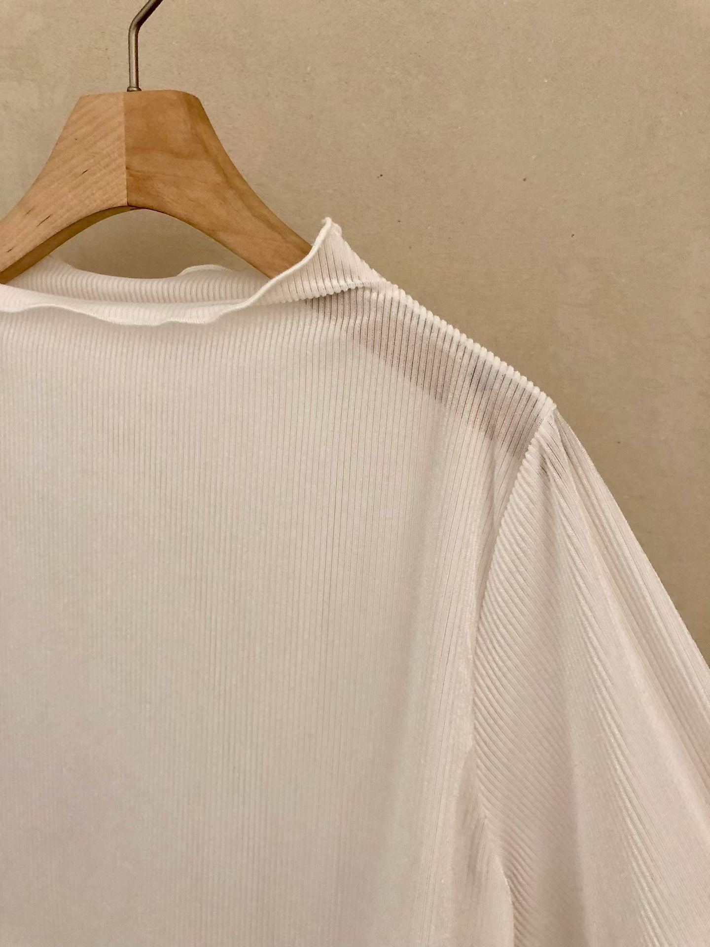 Basic Pleated Top (5 Colors)