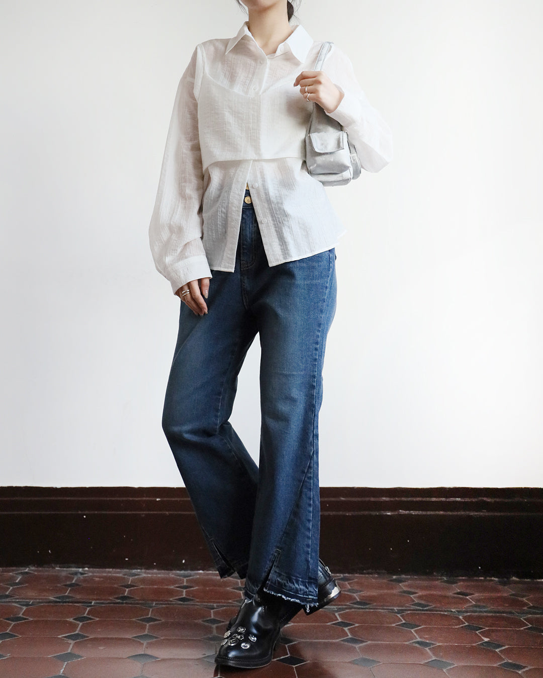 Front Split Flared Jeans (Size L)