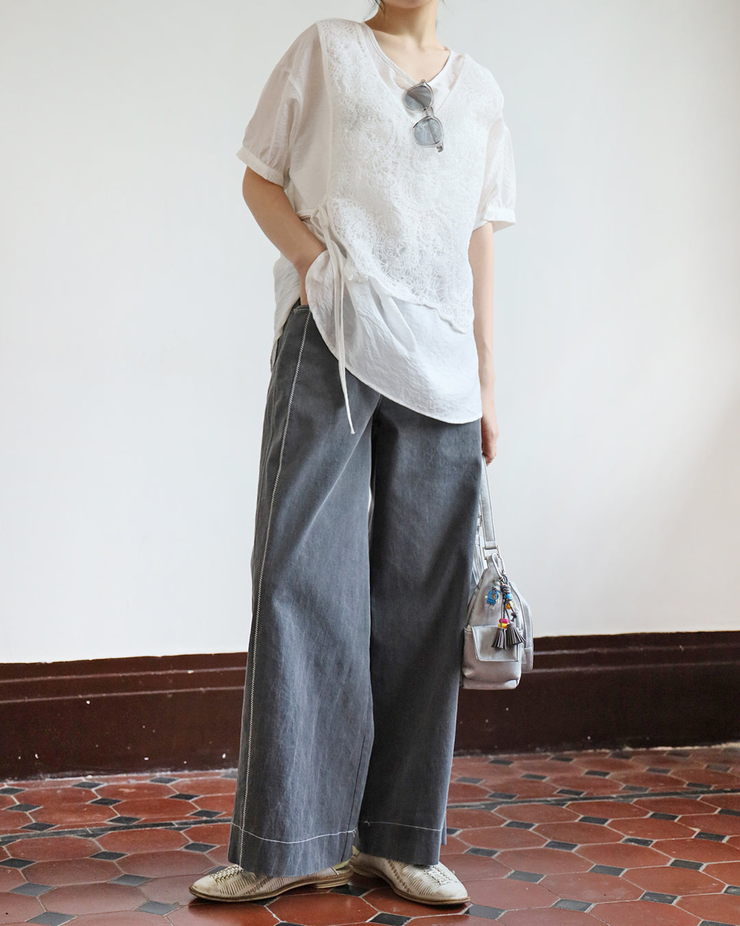 Embroidery Layer Top (2 color)