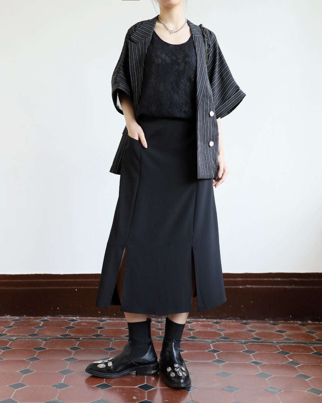 Front Split Midi Skirt (2 colors)
