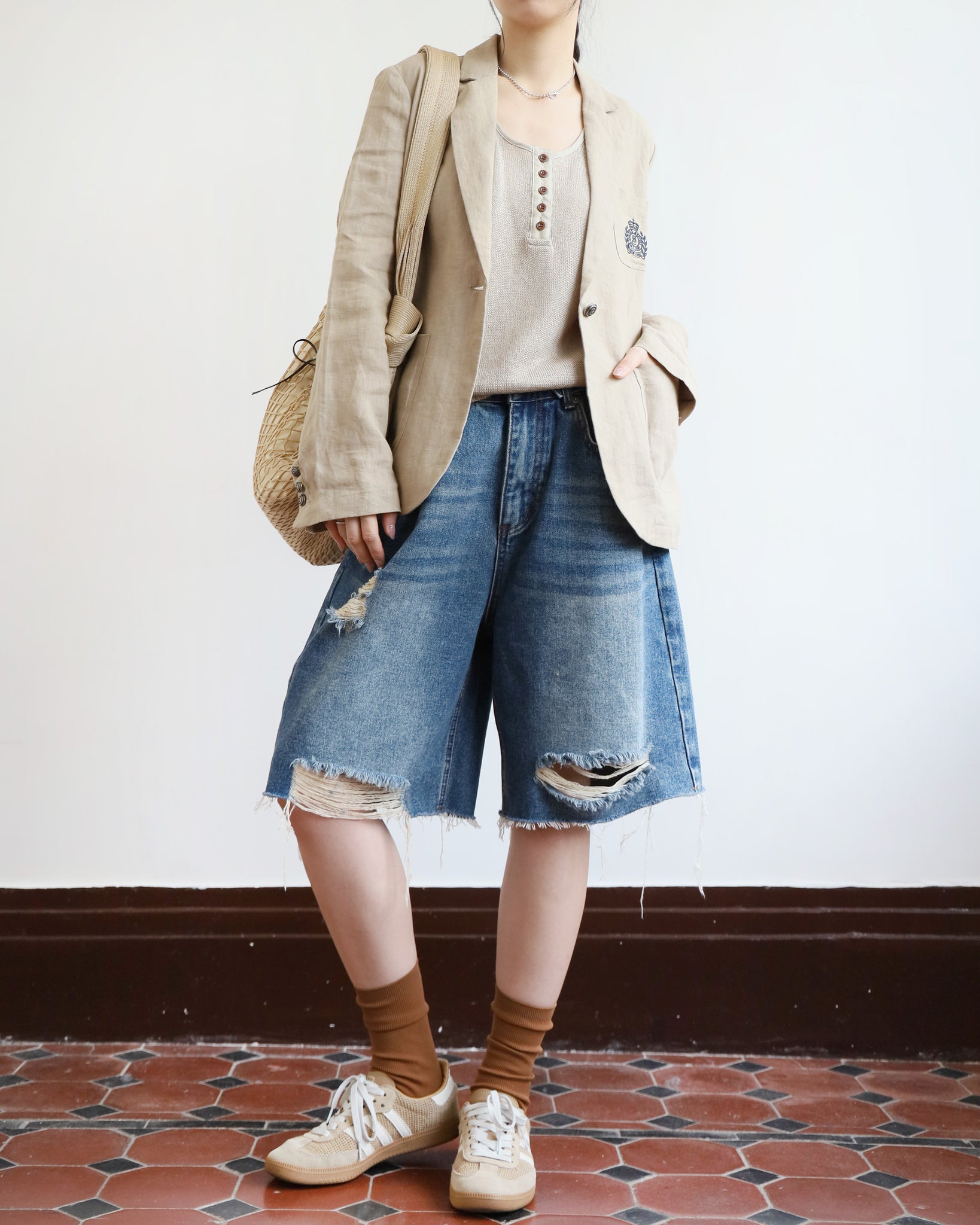 Ripped Denim Shorts (2 colors)