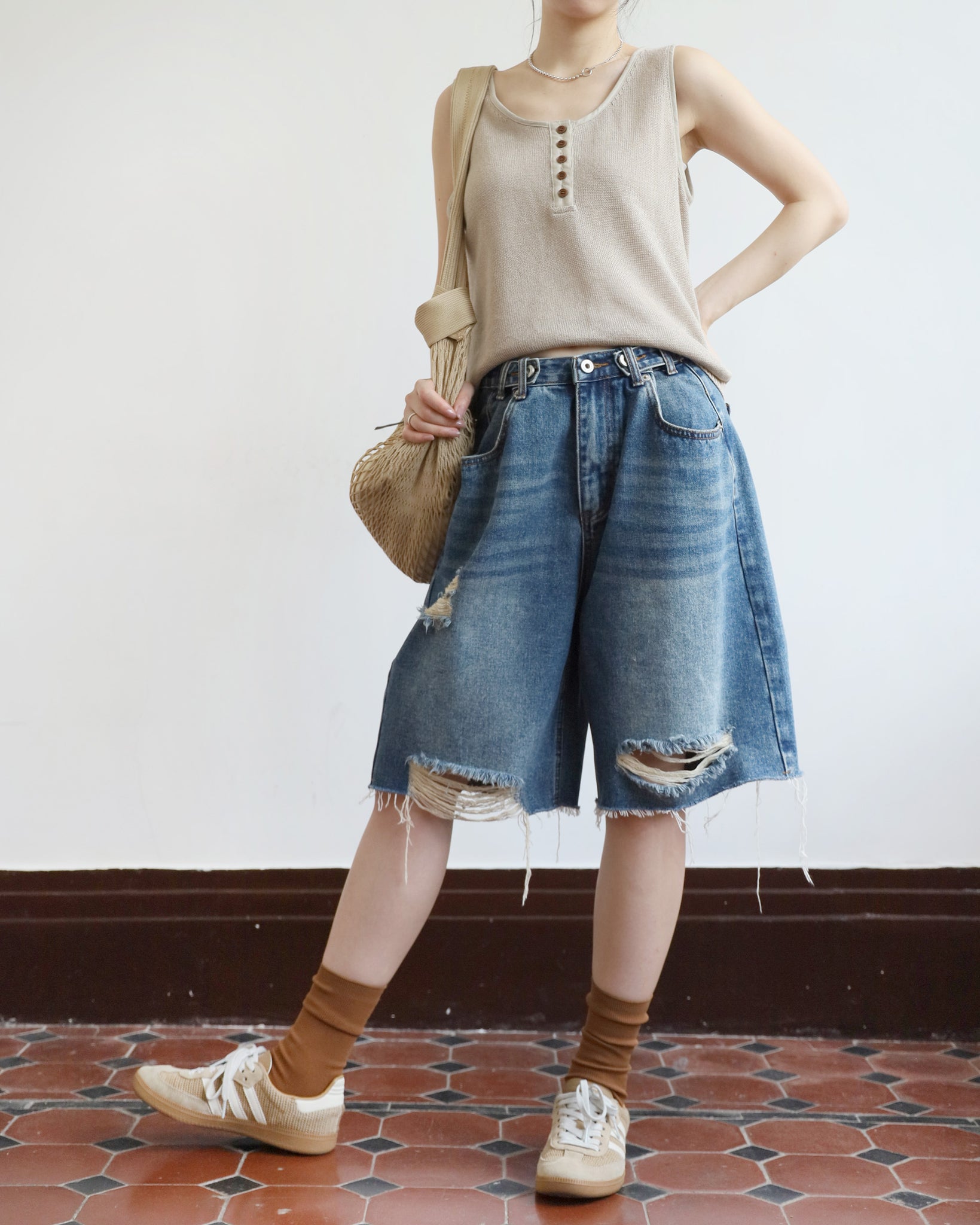 Ripped Denim Shorts (2 colors)