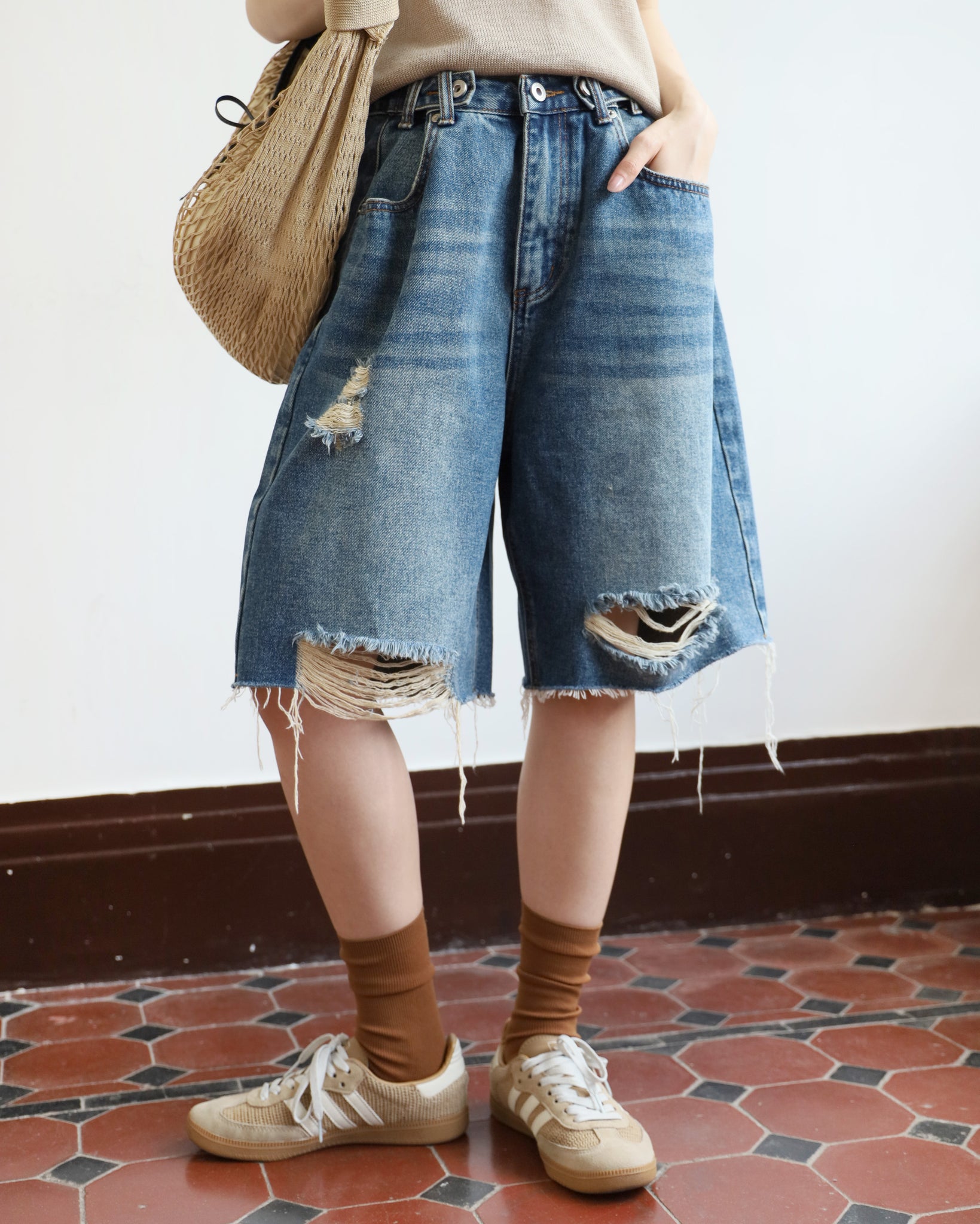 Ripped Denim Shorts (2 colors)