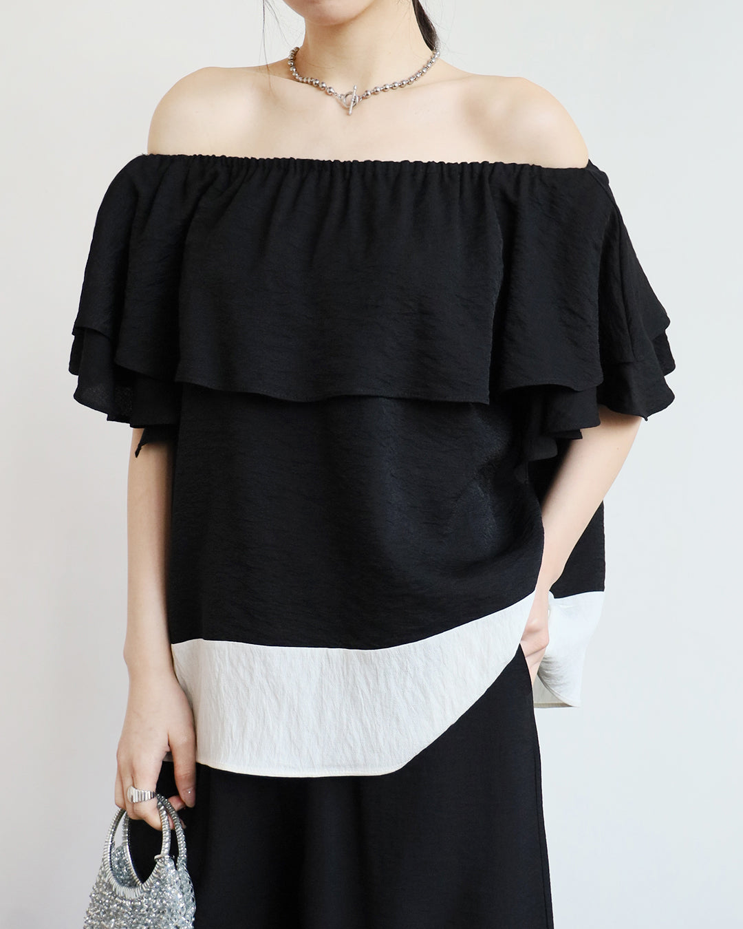 Ruffle Shoulder Top (2 colors)