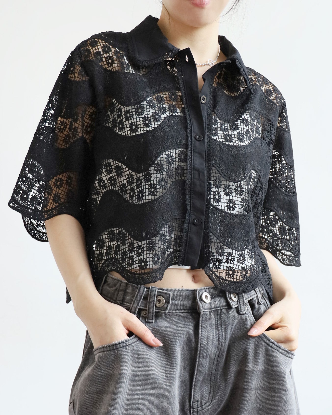 Daisy Crochet Shirt (2 colors)