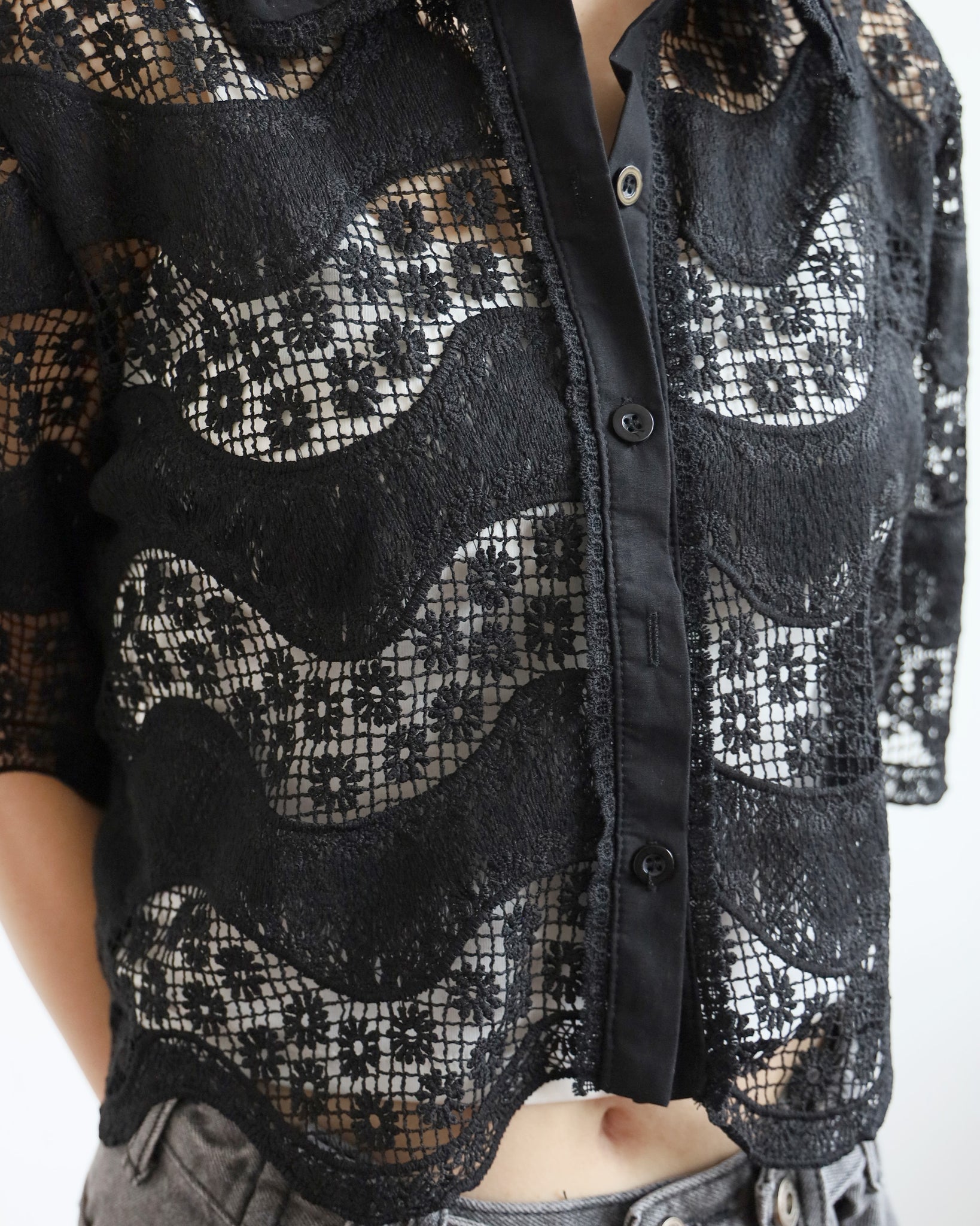 Daisy Crochet Shirt (2 colors)