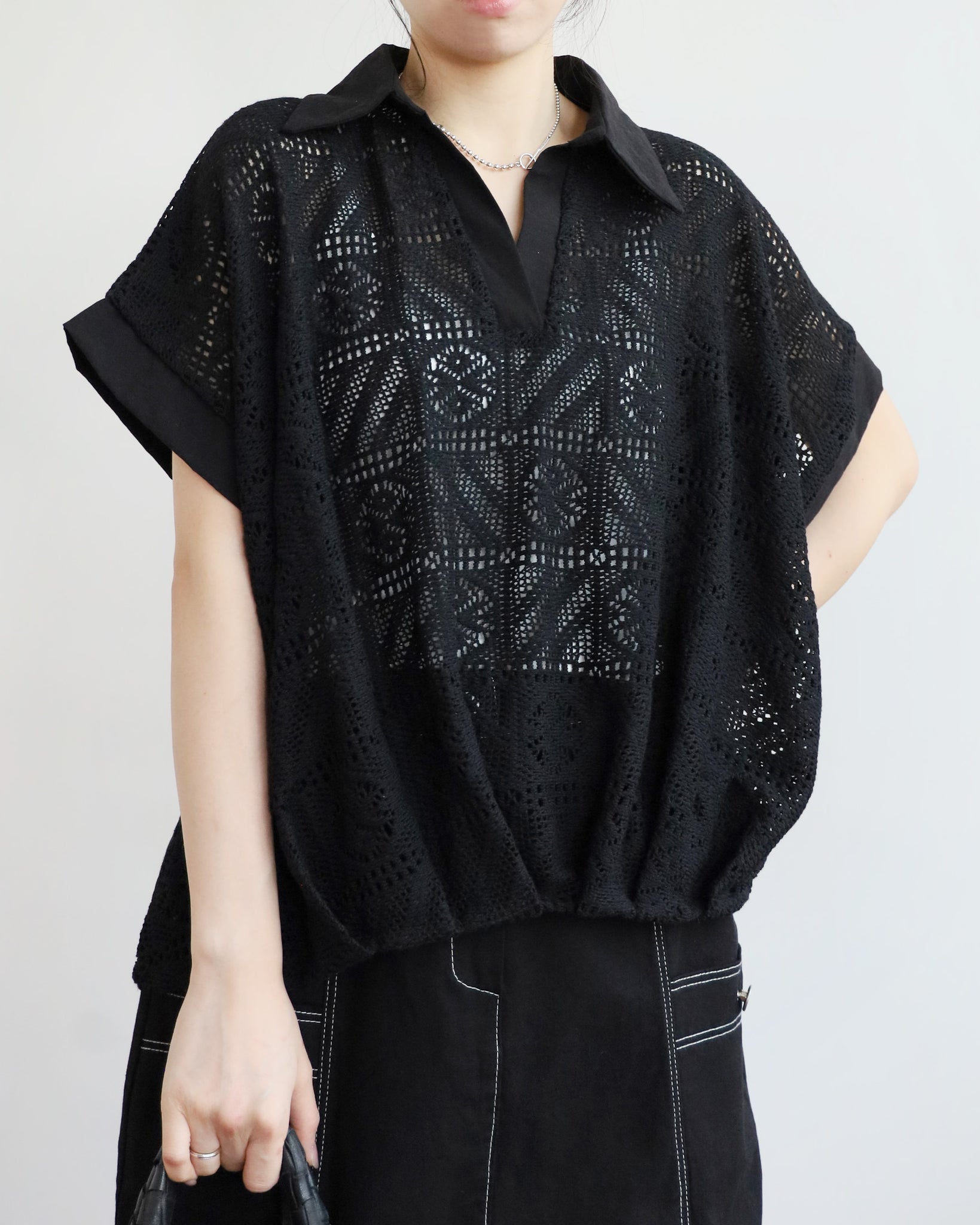 Ruched Lace Blouse (2 colors)