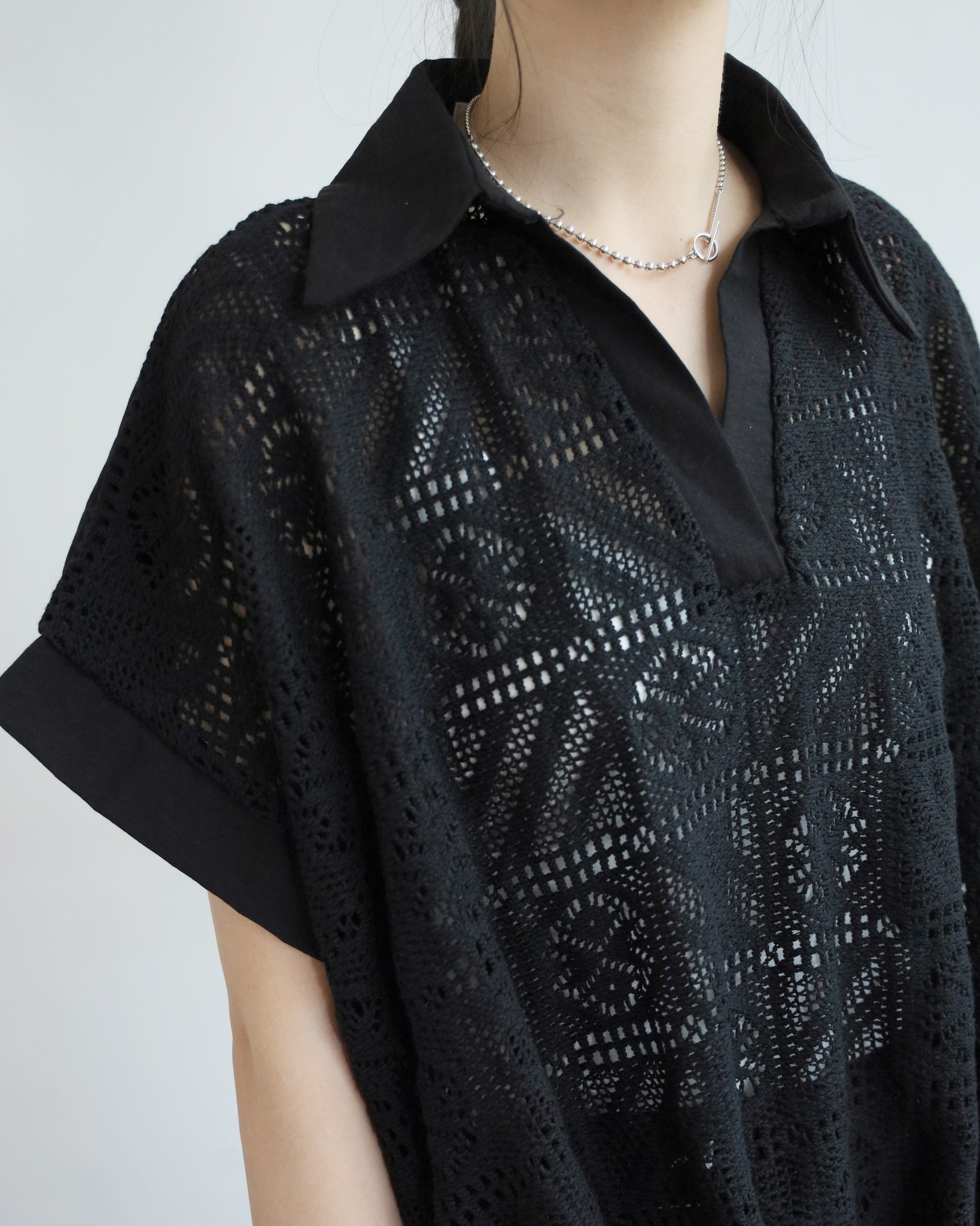 Ruched Lace Blouse (2 colors)