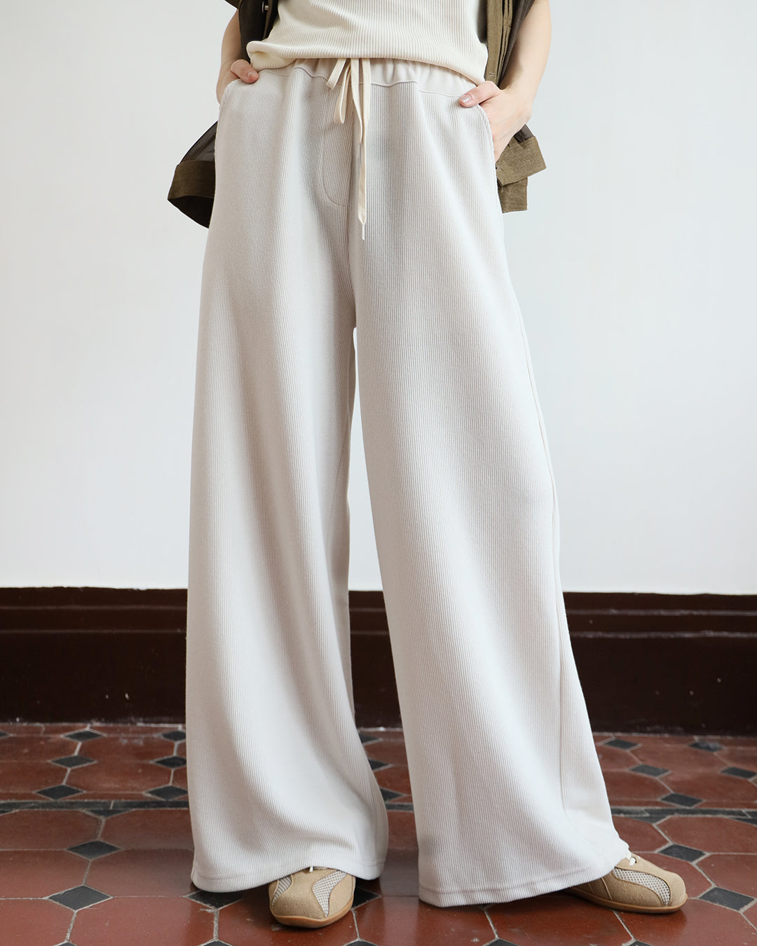Relaxed Drawstring Pants (4 color)
