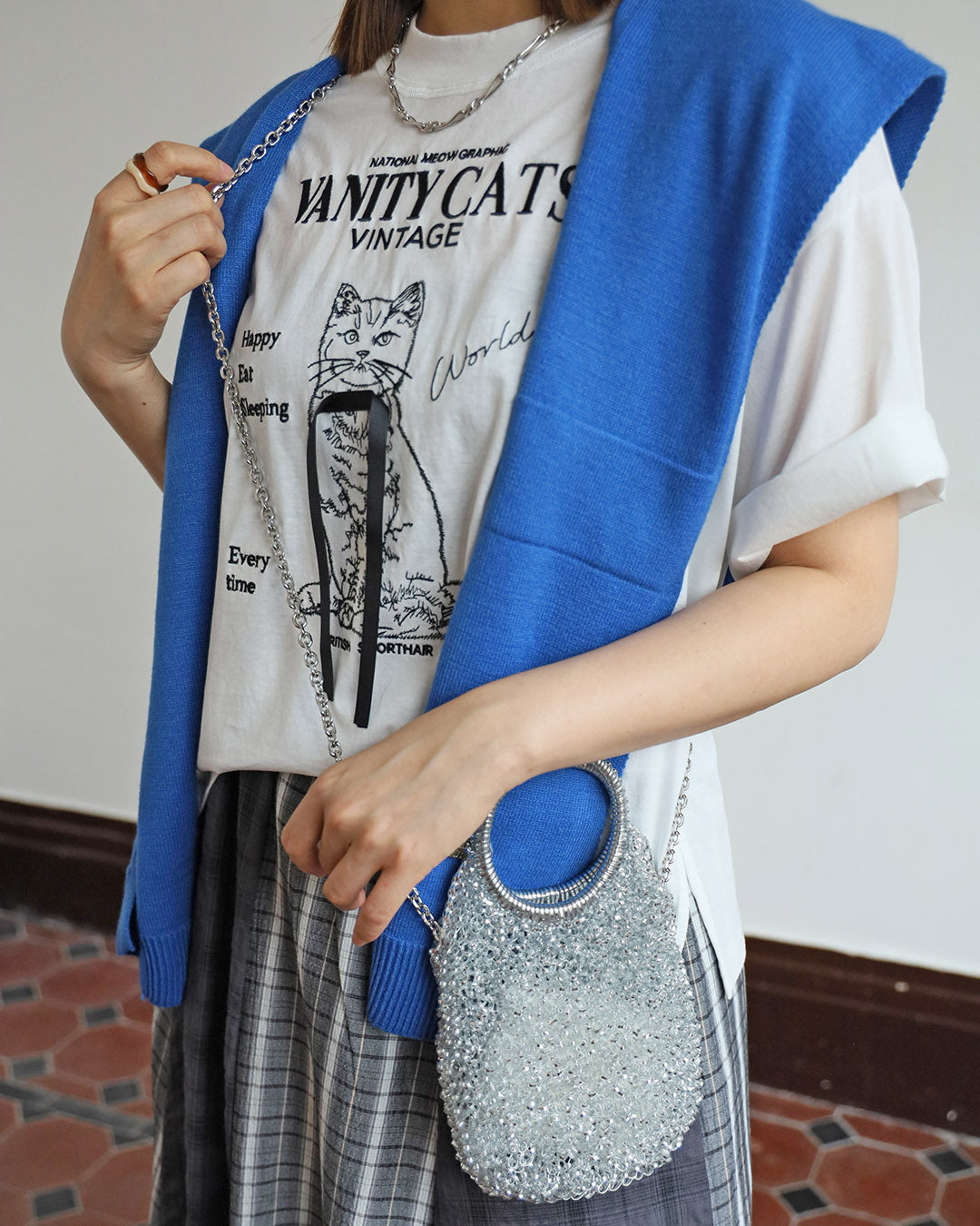 “Meow” Embroidery Top (2 color)