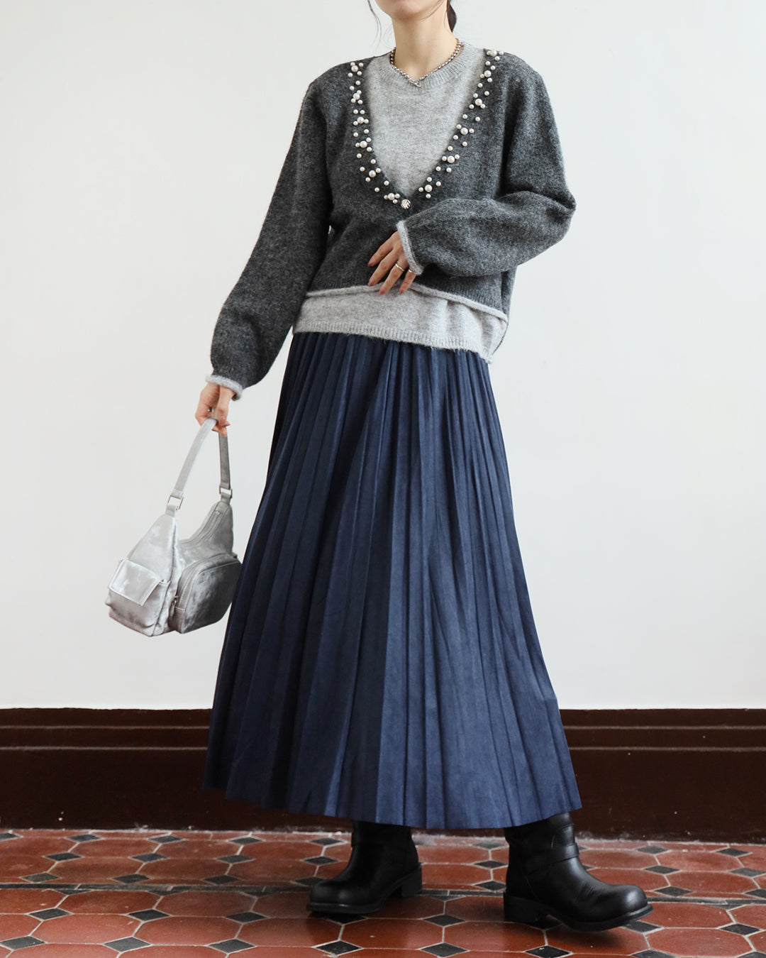 2 Tone Layer knit Top w/ Pearl Details (2 colors)