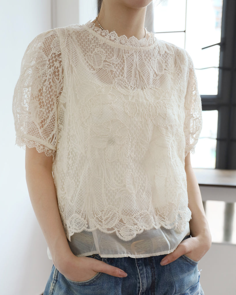 Embroidery Blouse w/ Lining