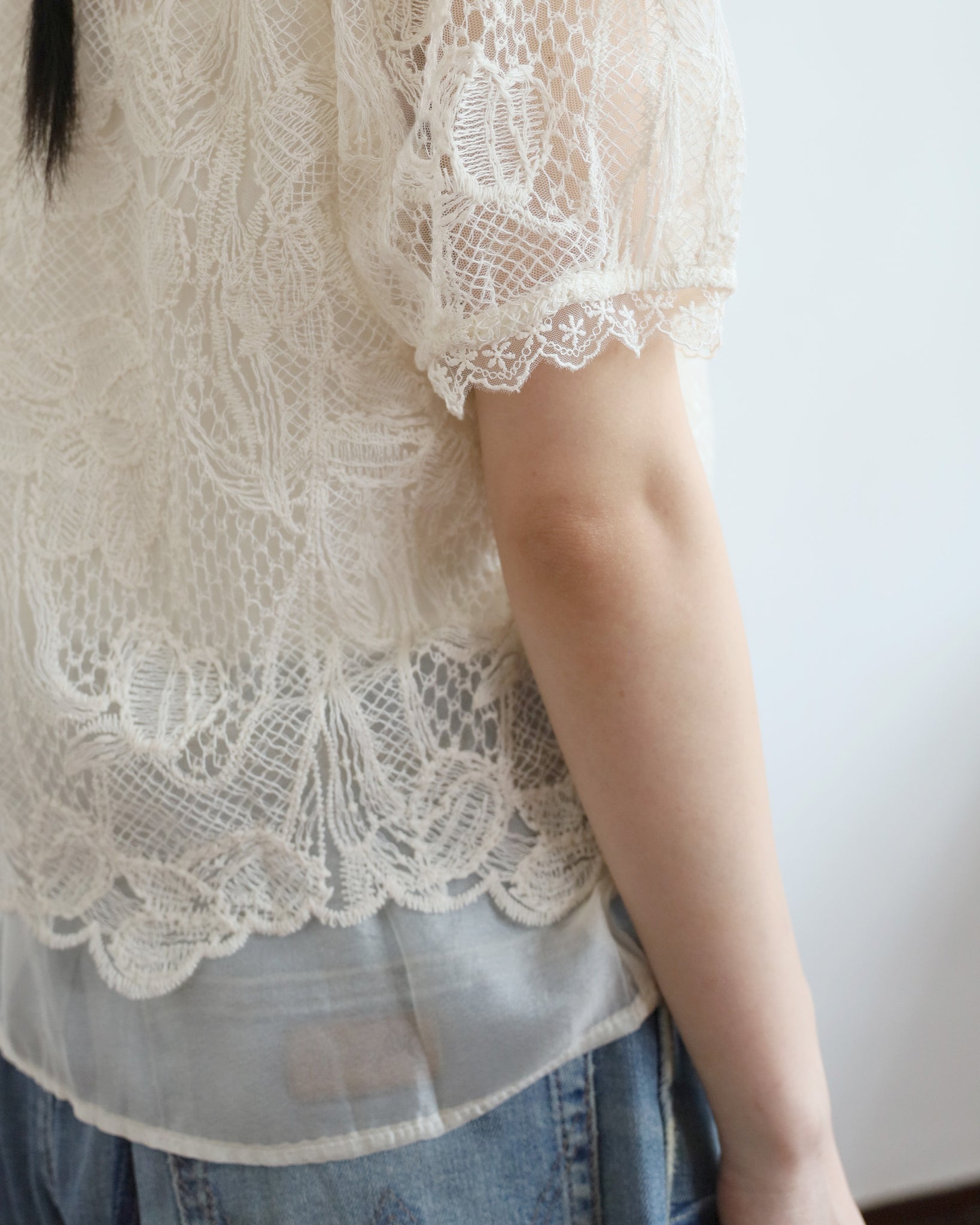 Embroidery Blouse w/ Lining