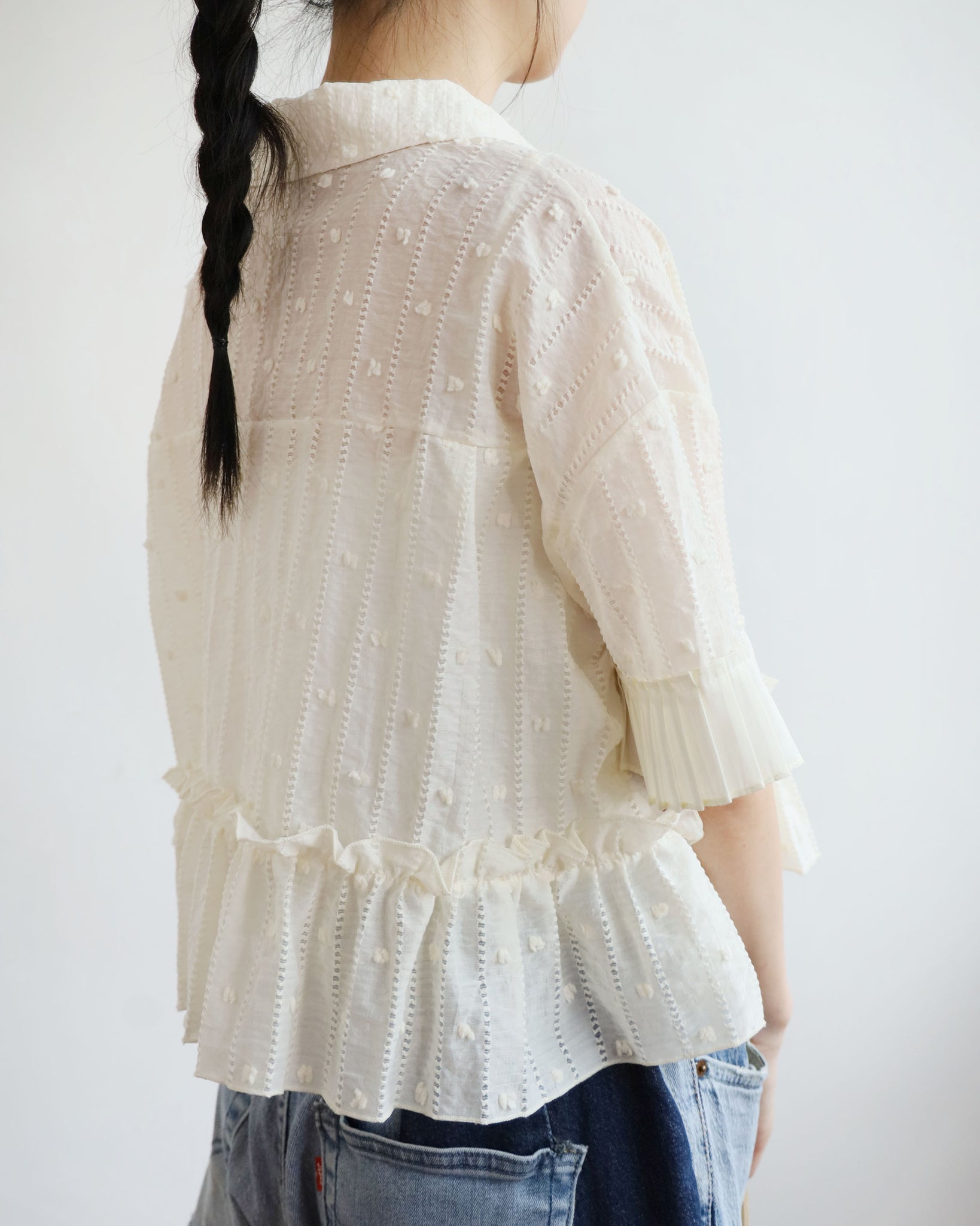 Texture Fabric Pleated Trim Top (2 colors)