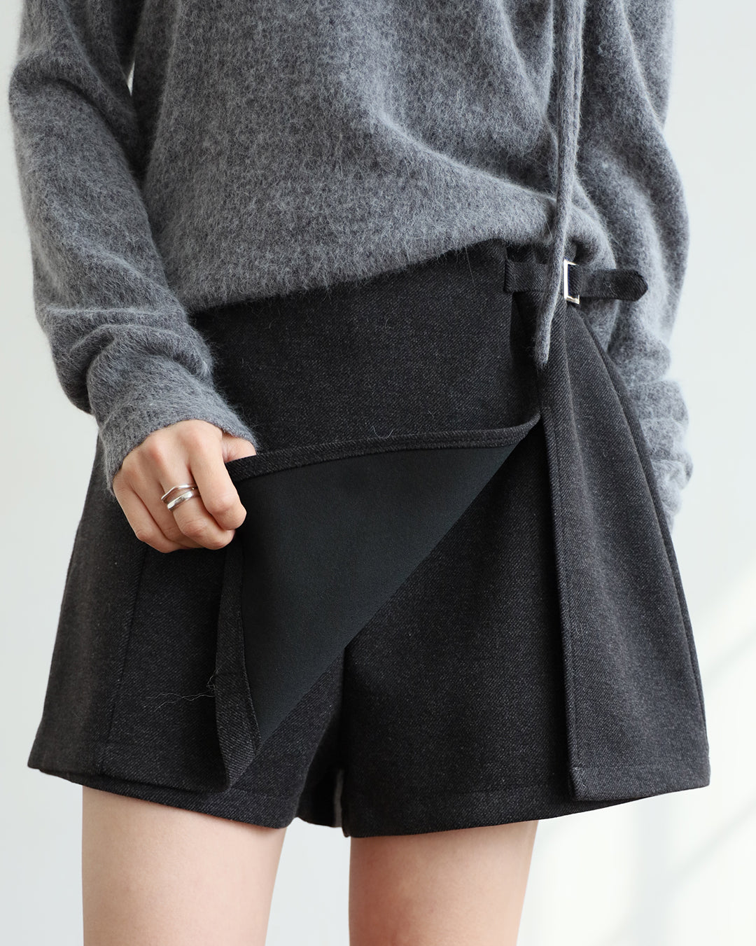 Wrap Layer Shorts (2 colors)