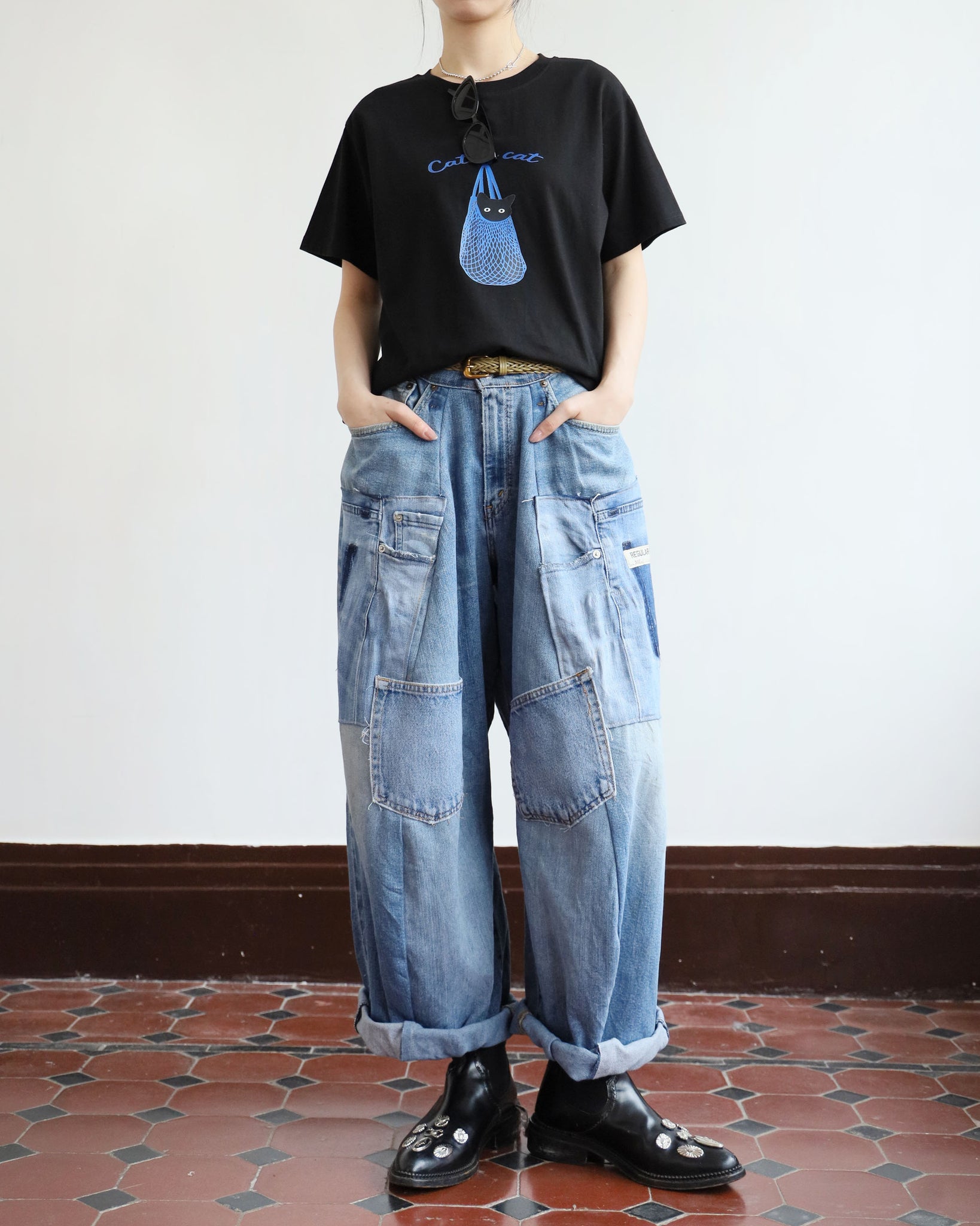 Catch Cat Printed Tee (2 colors)