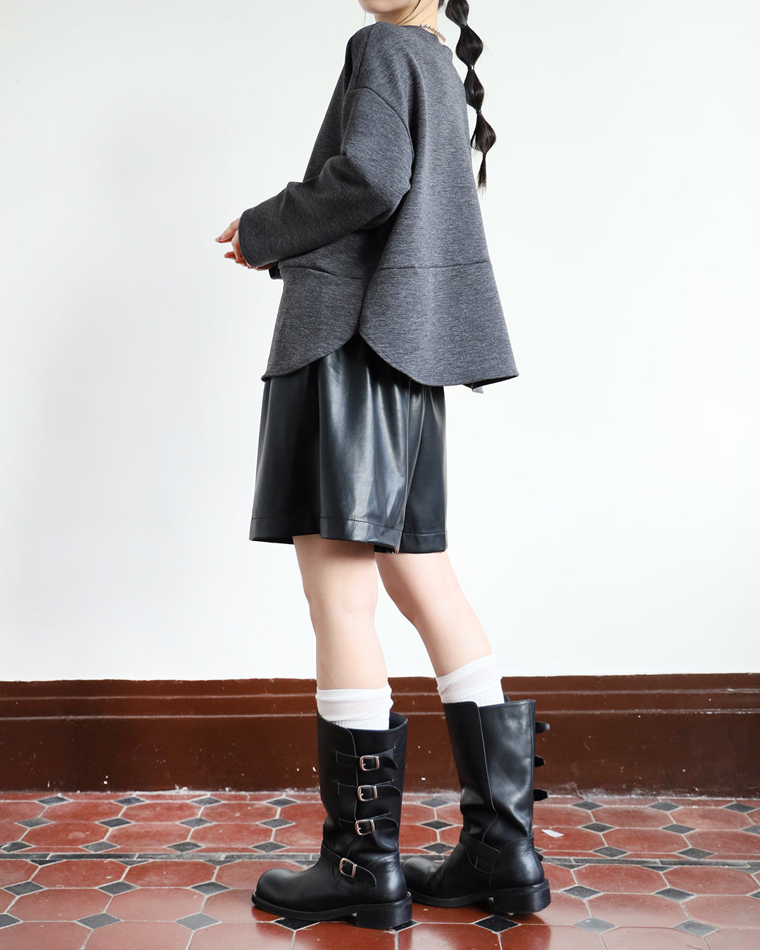 Faux Leather Shorts (2 color)