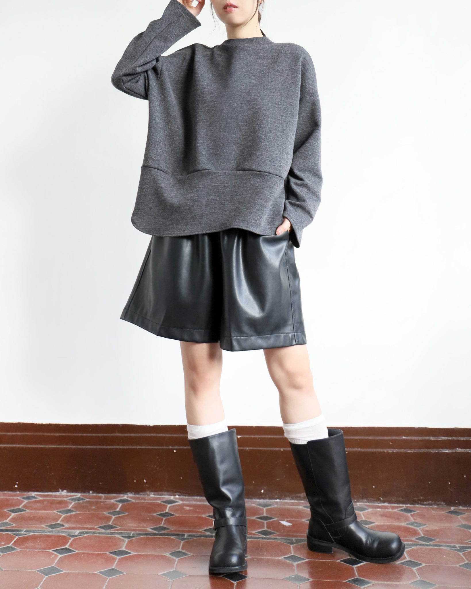 Faux Leather Shorts (2 color)