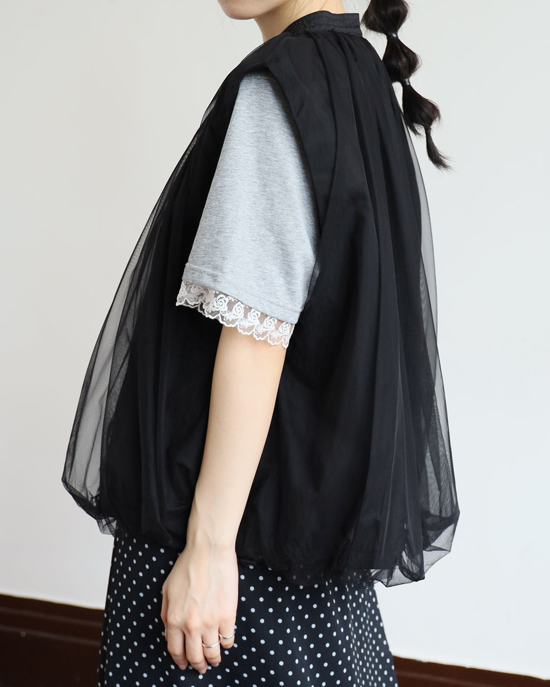 Reversible Mesh Outer (2 color)