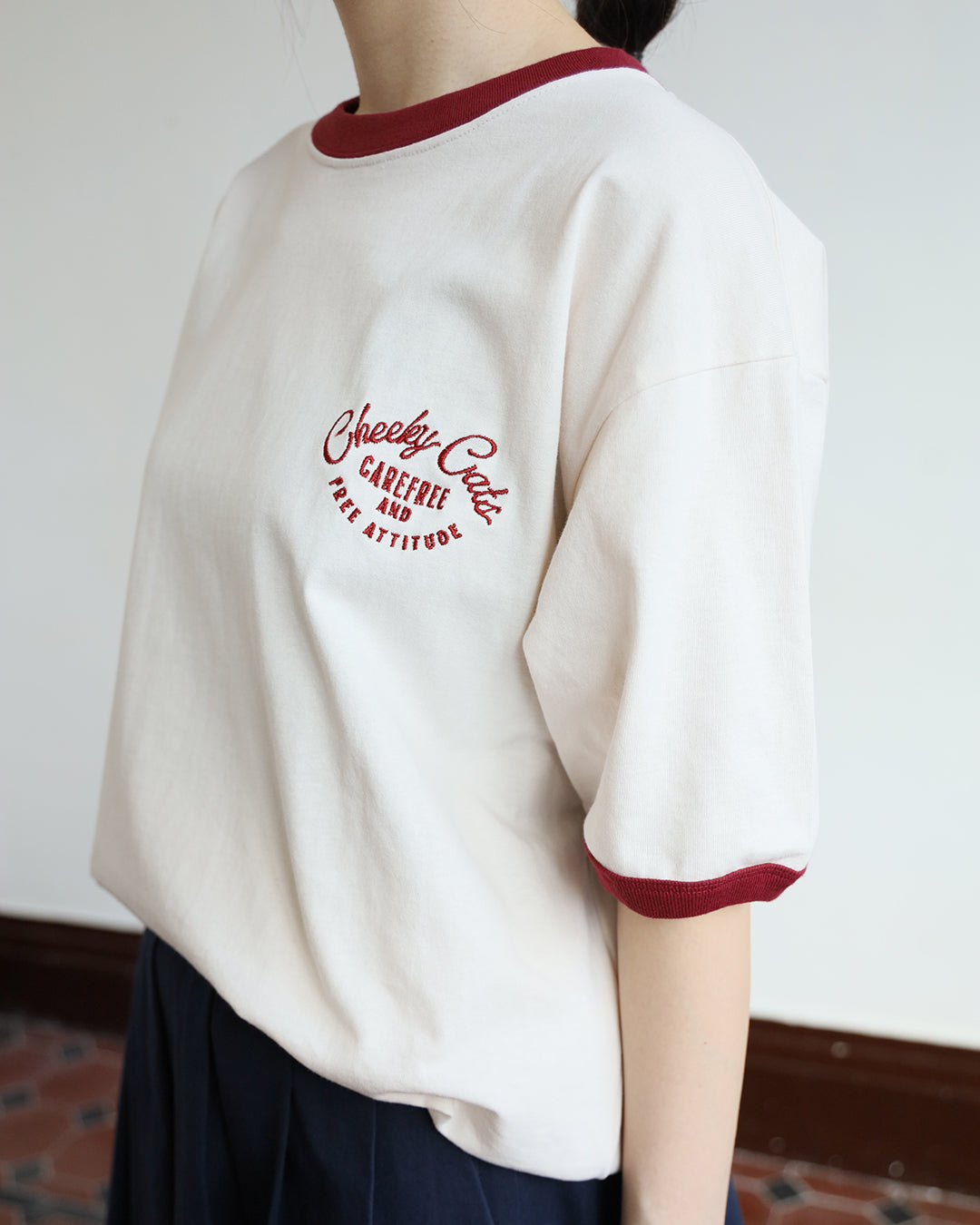 Japan Brand-Embroidery Cats Tee