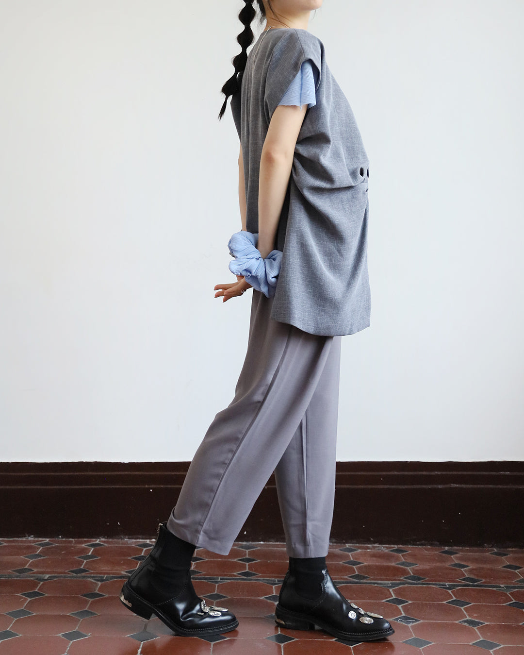 Asymmetric Vest (2 Color)