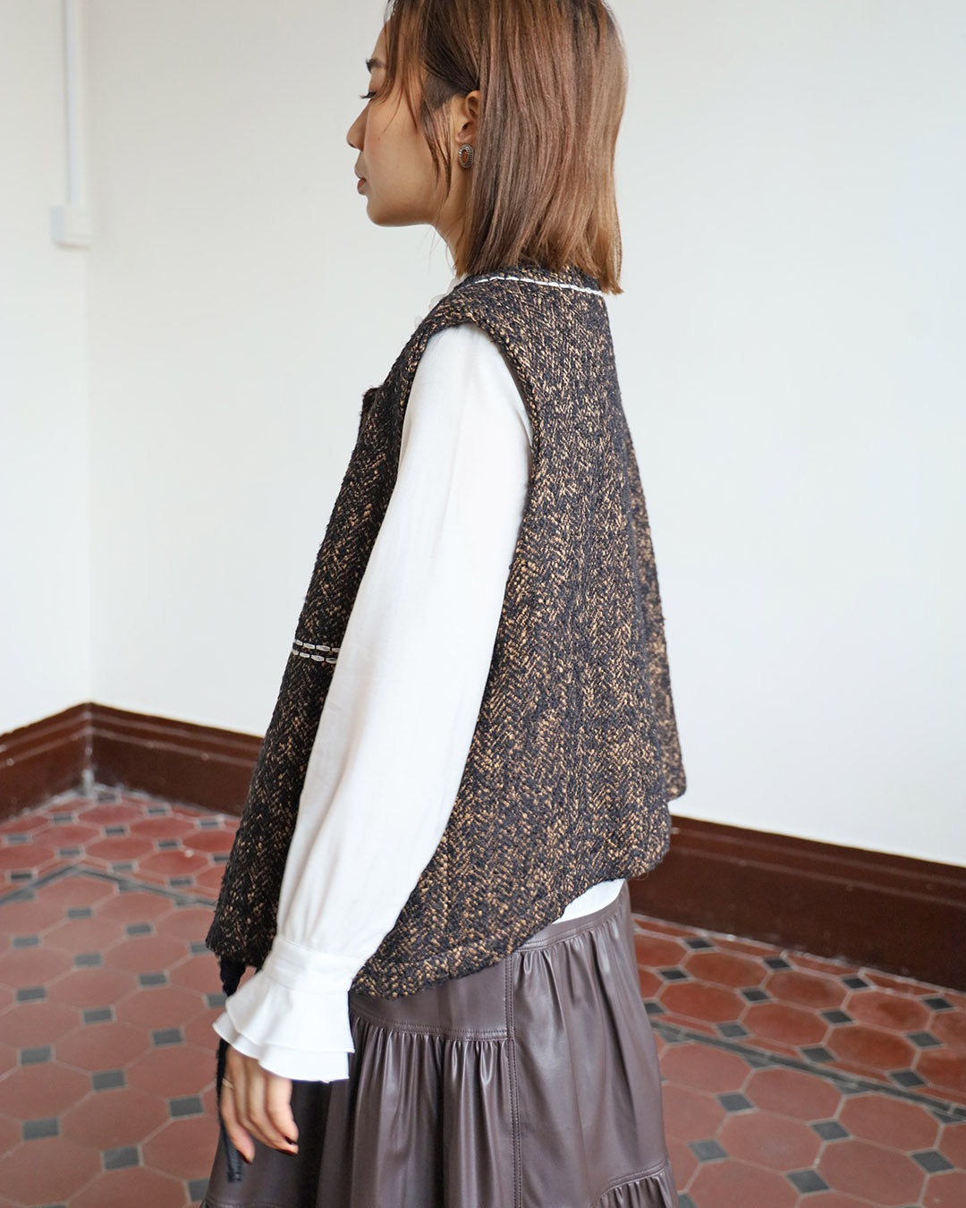 Contrast Stitch Collarless Vest