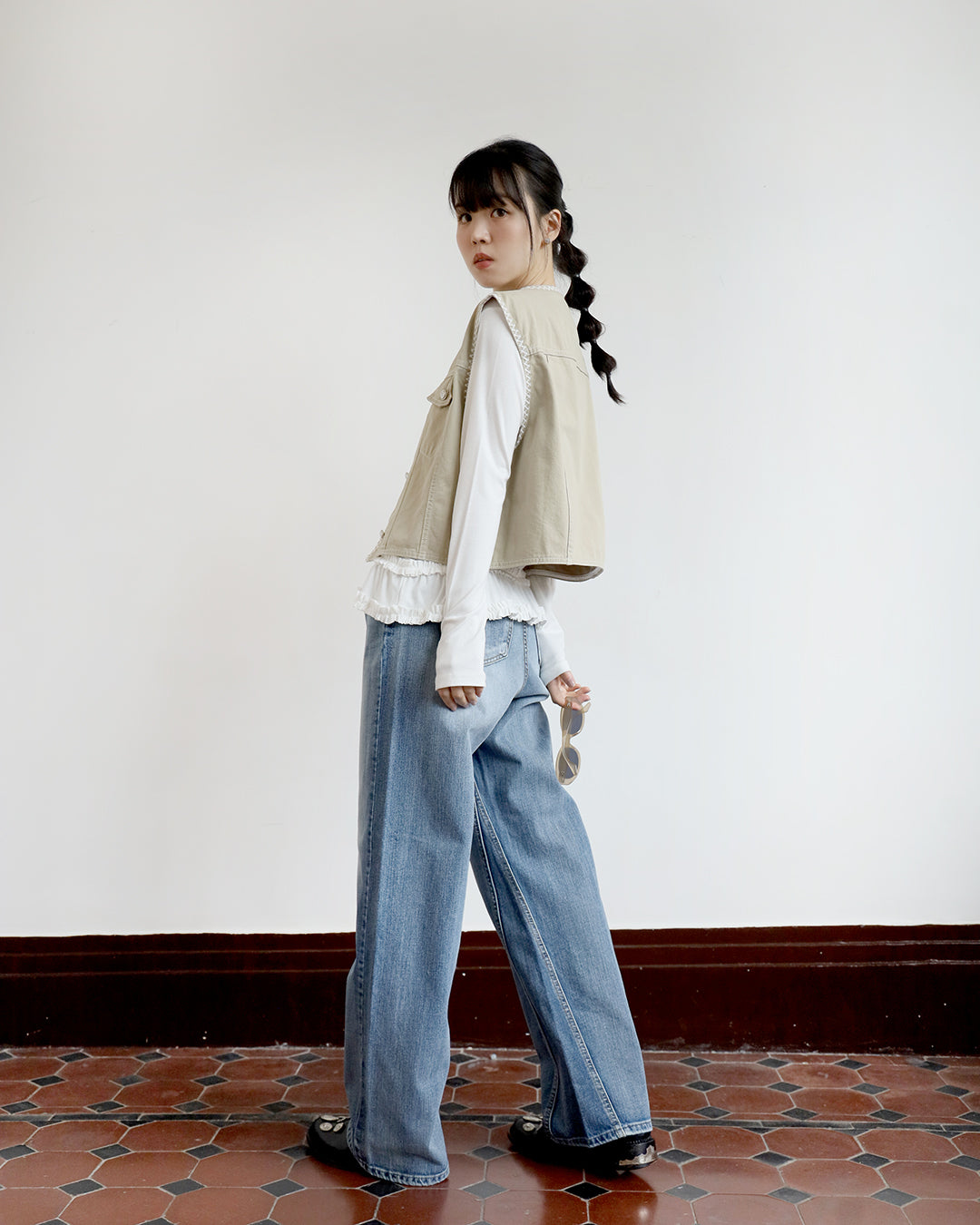 Contrast Stitch Front Pockets Vest