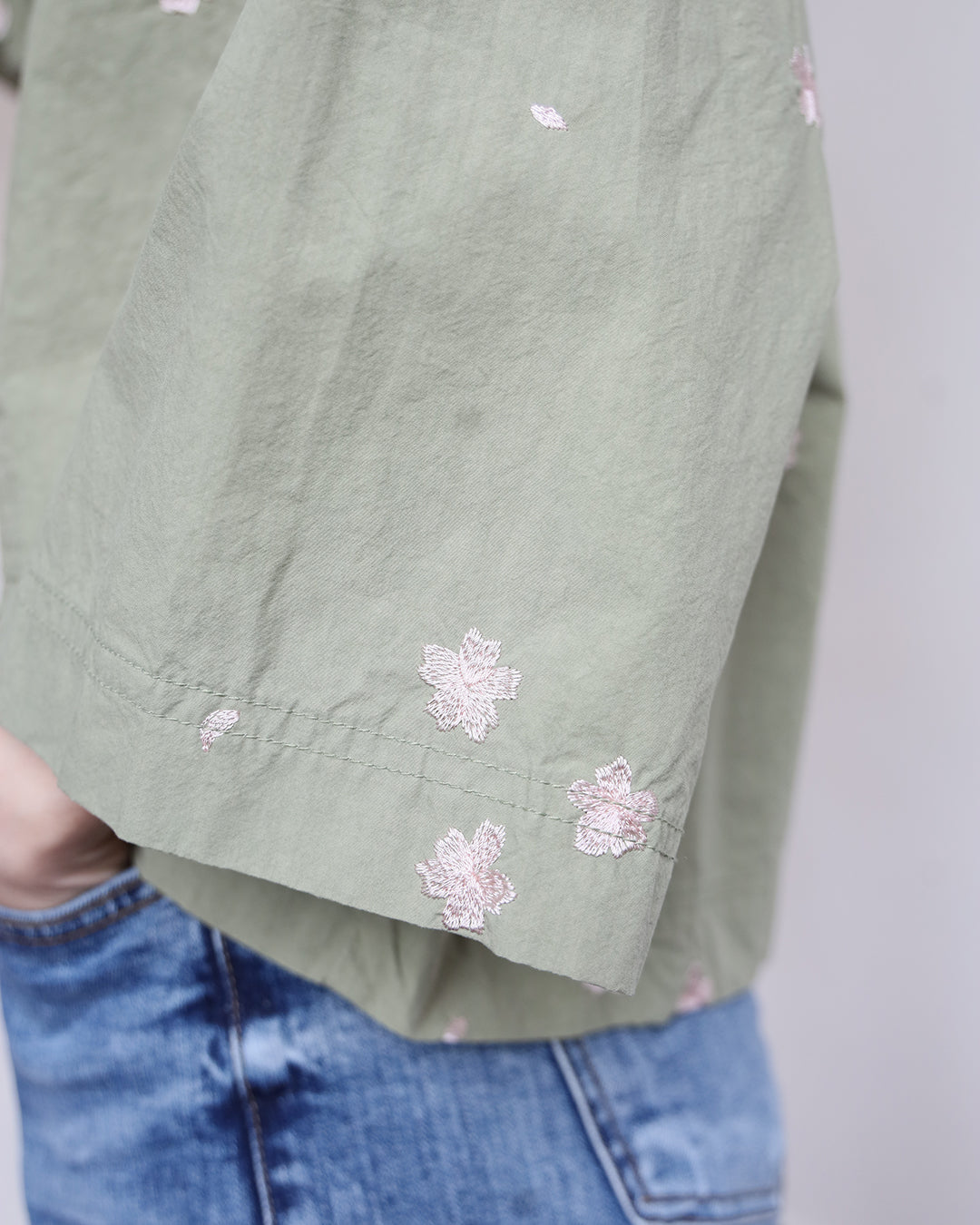 Japan Brand -Embroidery Sakura Shirt