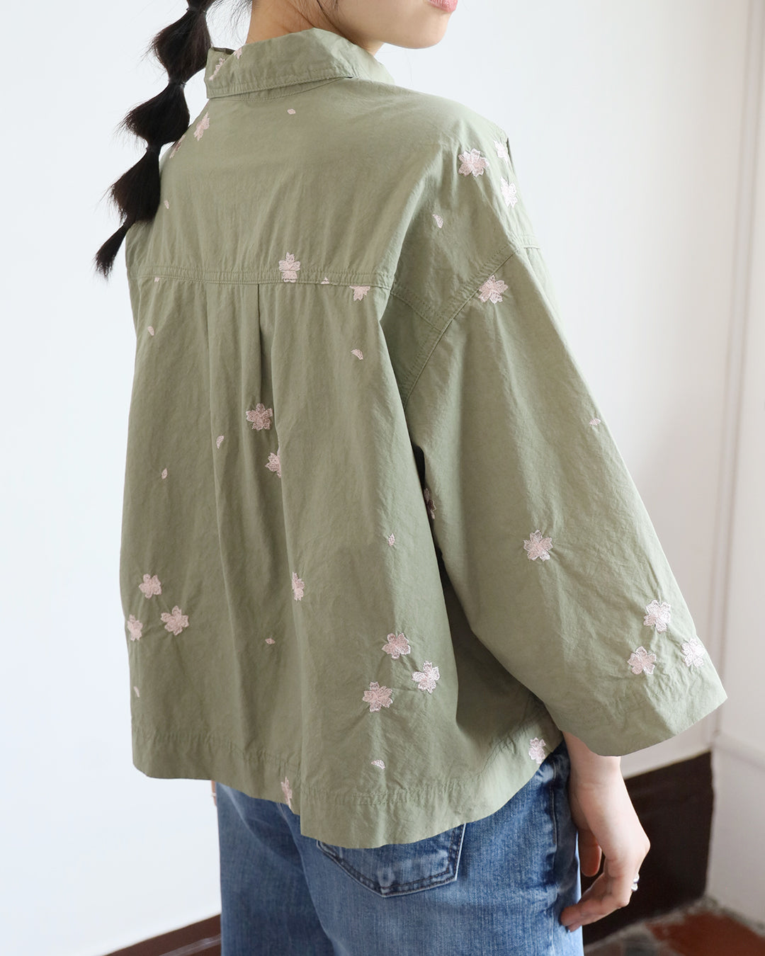 Japan Brand -Embroidery Sakura Shirt
