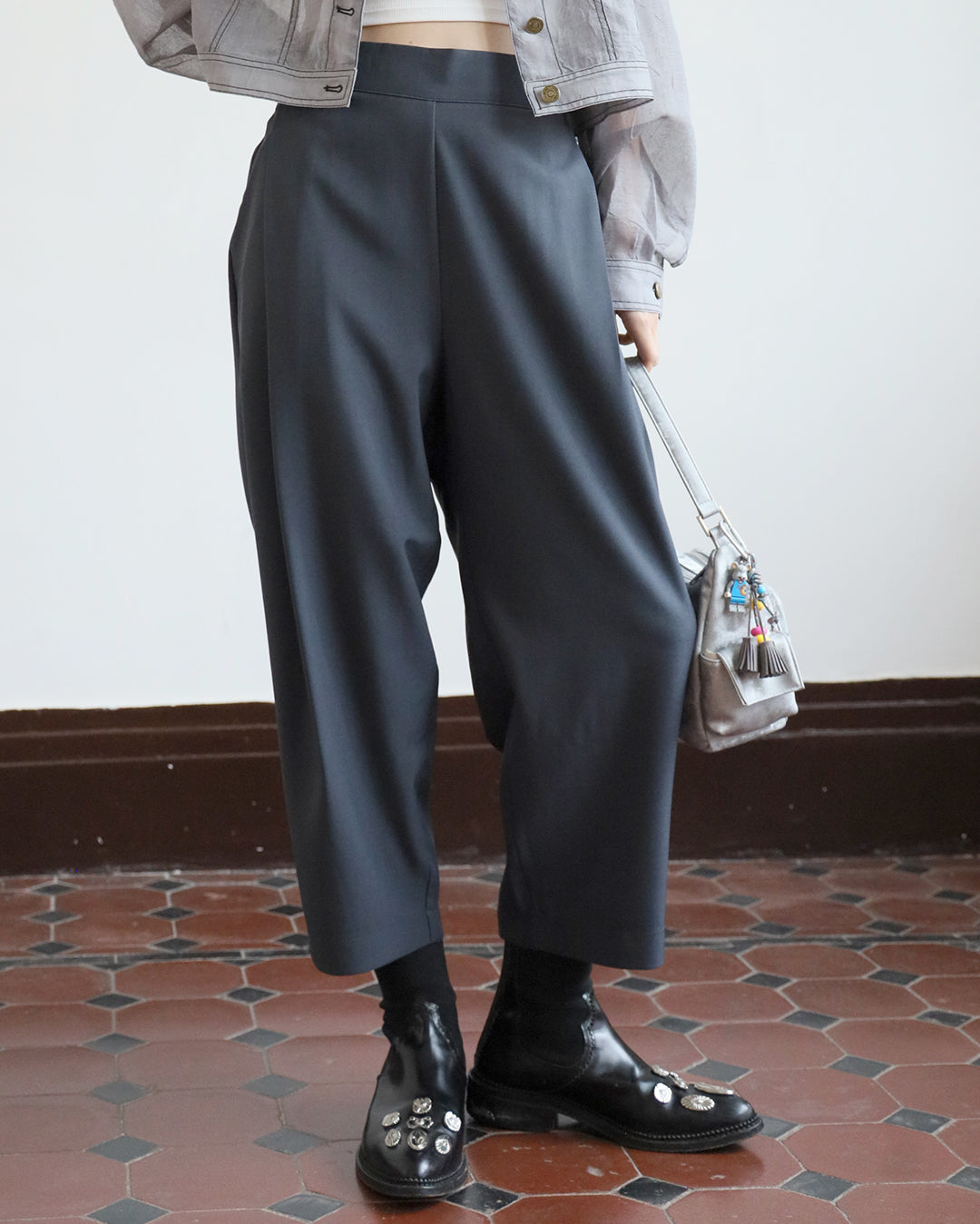 Pleated Tapered Pants