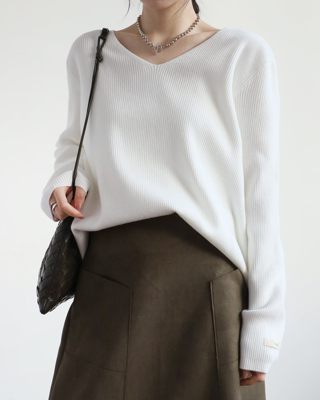 V-Neck Ribbed Top (5 colors)