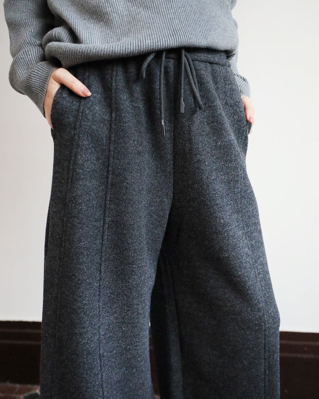 Wool-Blended Barrel Leg Pants (3 colors | Size S-XL)