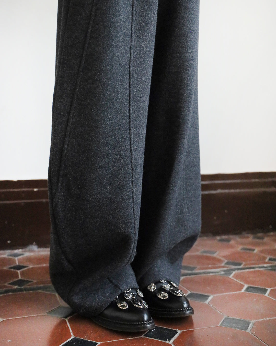 Wool-Blended Barrel Leg Pants (3 colors | Size S-XL)
