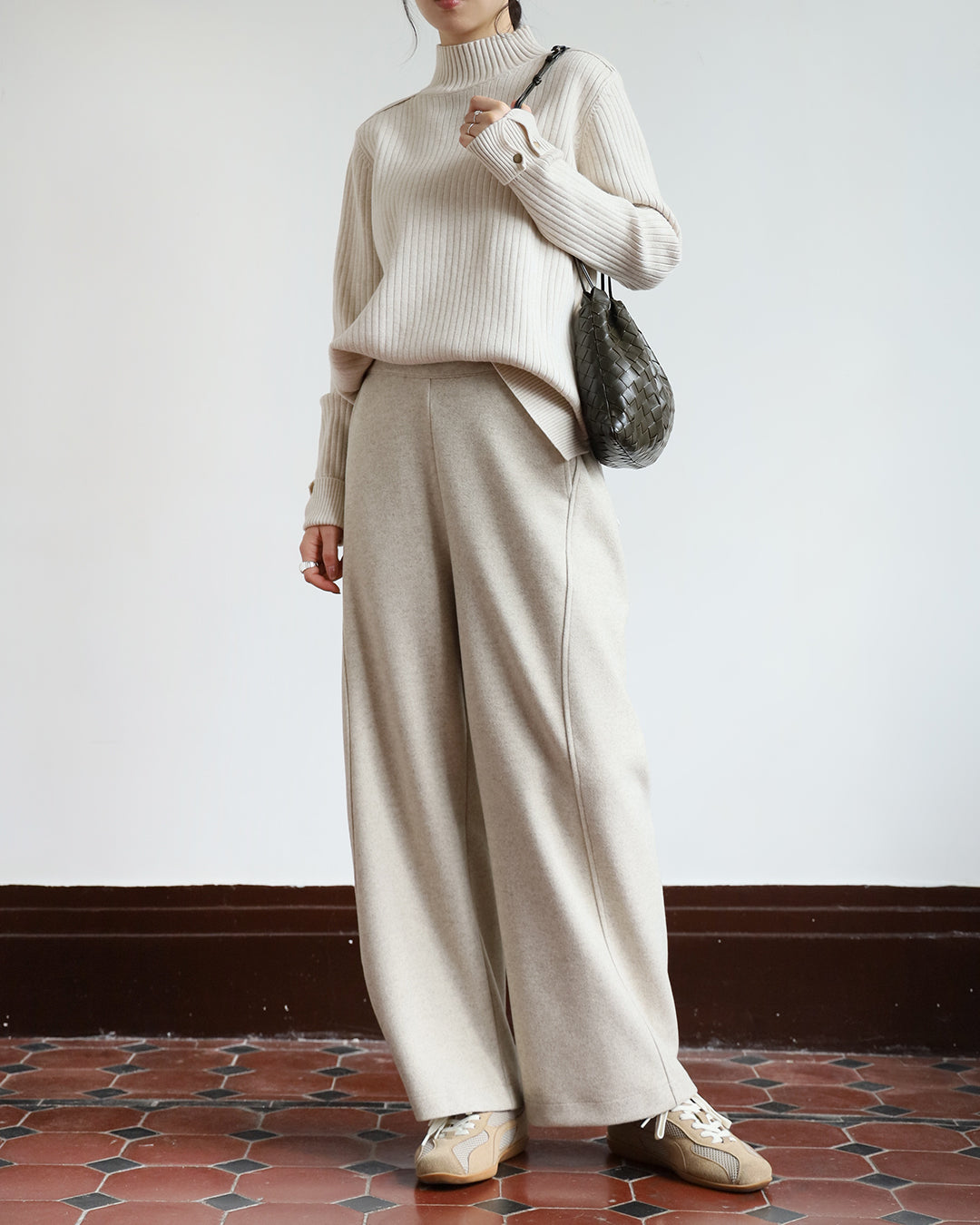 Studded Details Ribbed Top (4 colors)