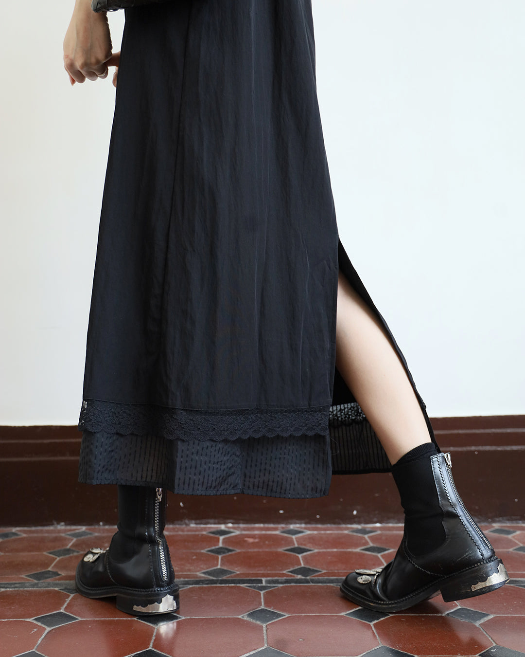 Chiffon-Spliced Lace Trim Tank Dress
