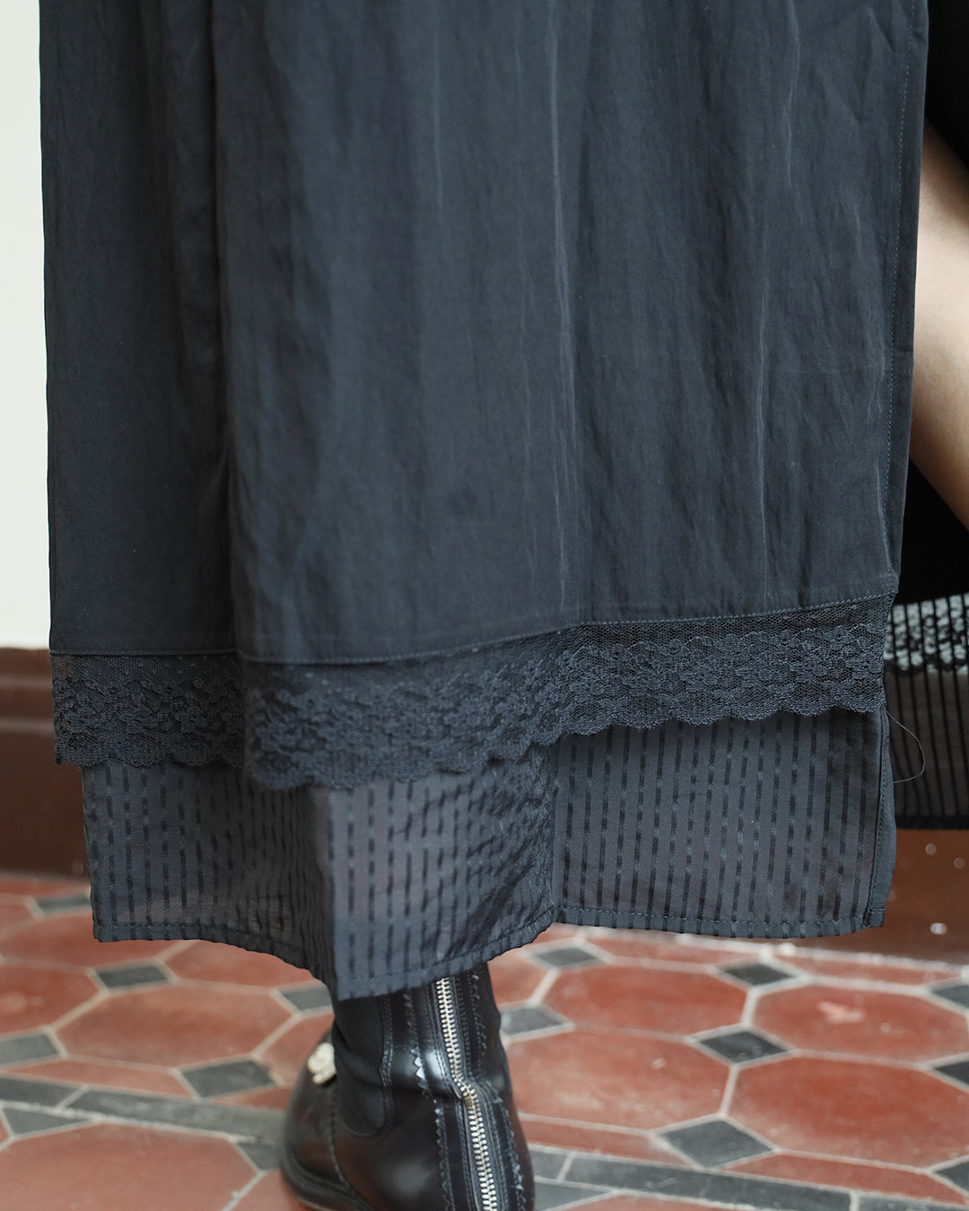 Chiffon-Spliced Lace Trim Tank Dress