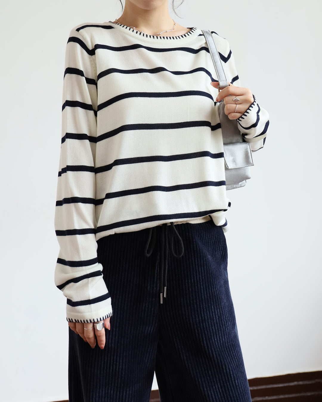 Contrast Stitch Top (4 colors)