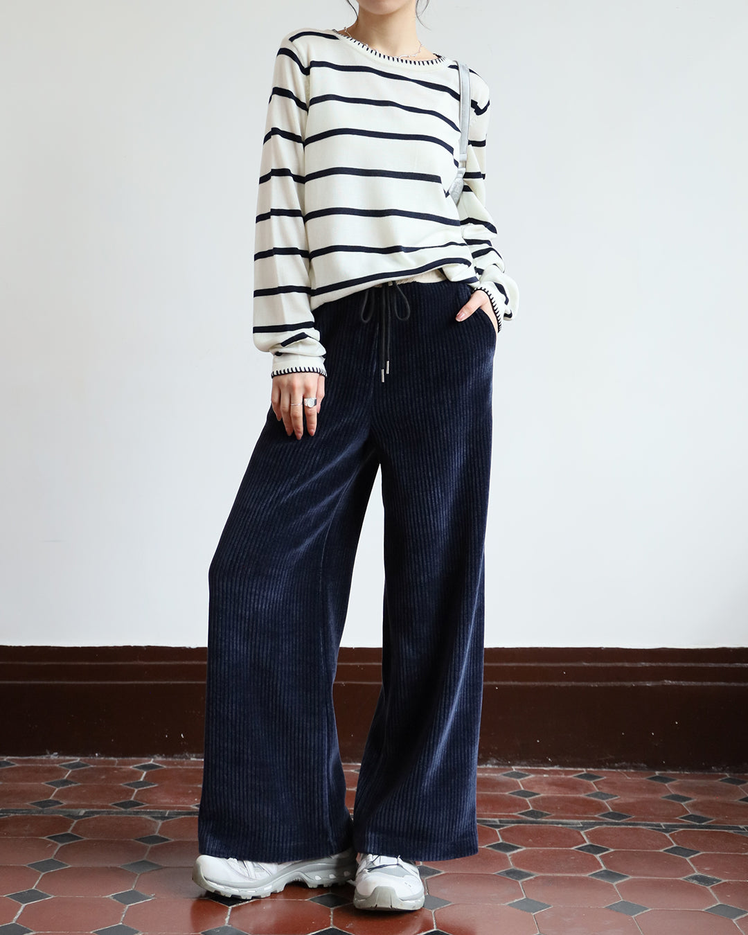 Contrast Stitch Top (4 colors)