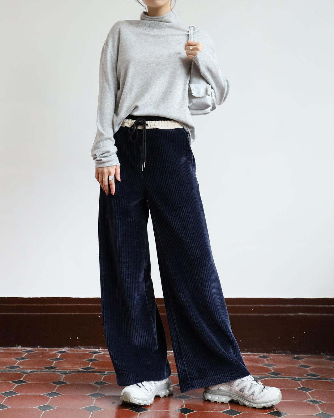 Relaxed Fit Turtle Neck Top (5 colors)