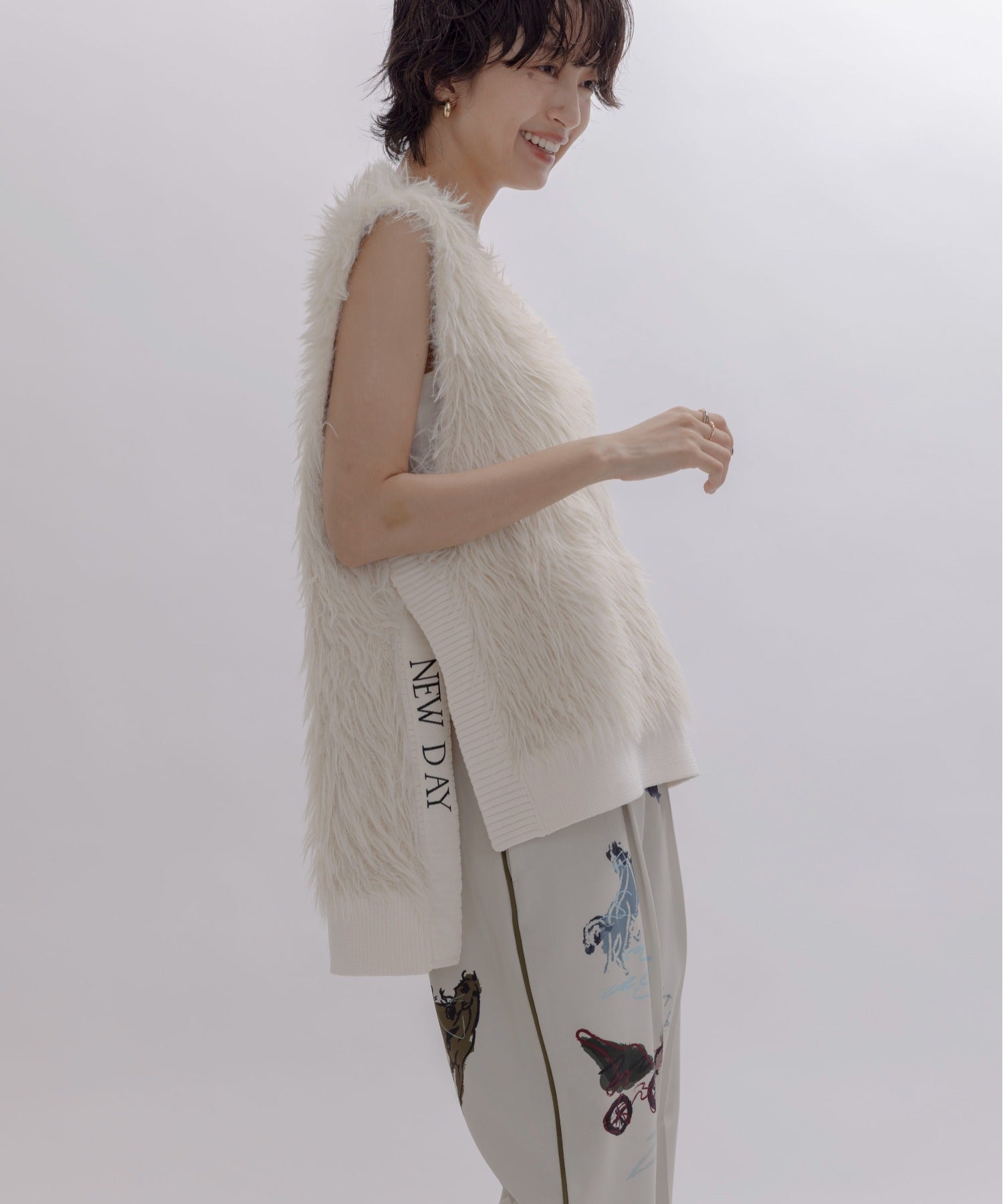 Japan Brand - Side Split Furry Vest (3 Colors)