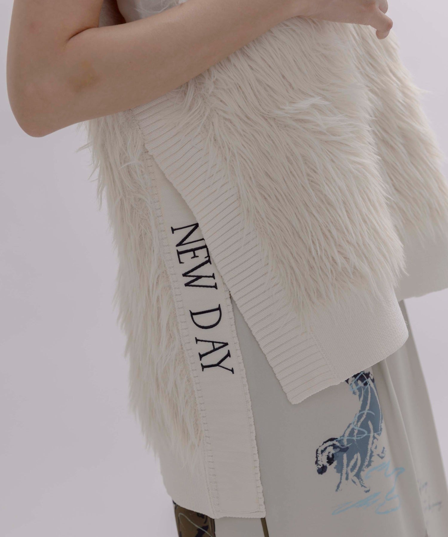 Japan Brand - Side Split Furry Vest (3 Colors)