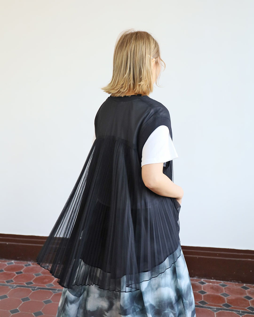 Mesh Pleated Layer Outer - 3 Colors