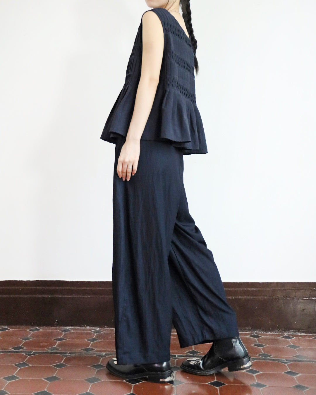 Pleated Swing Vest (2 colors)