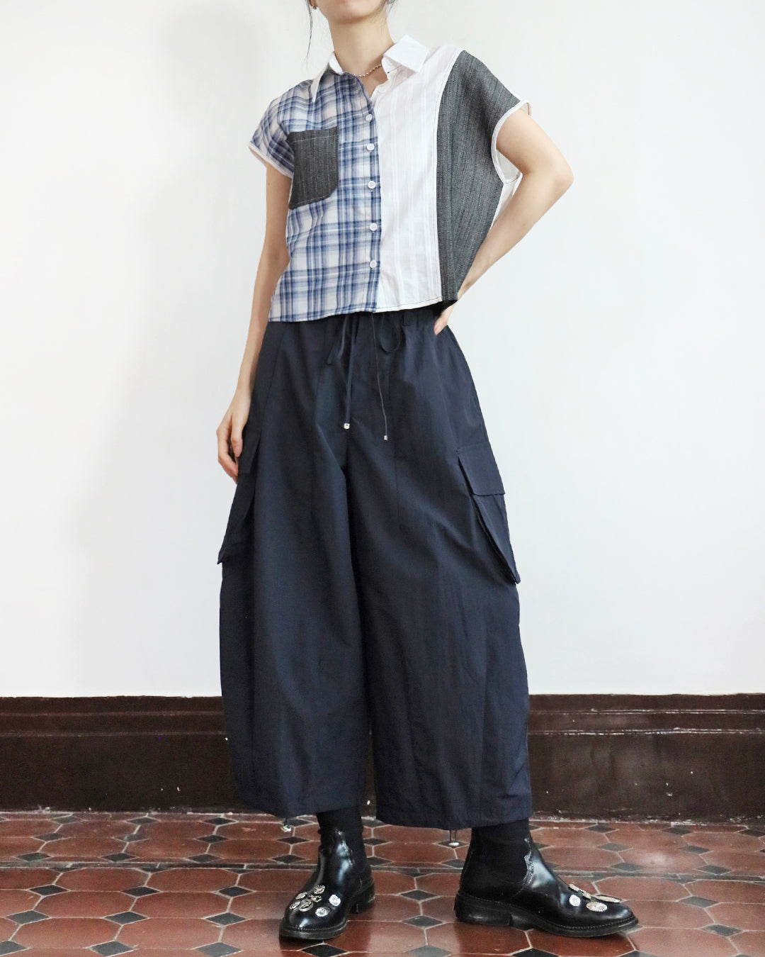 Cropped Cargo Pants  (2 Colors)