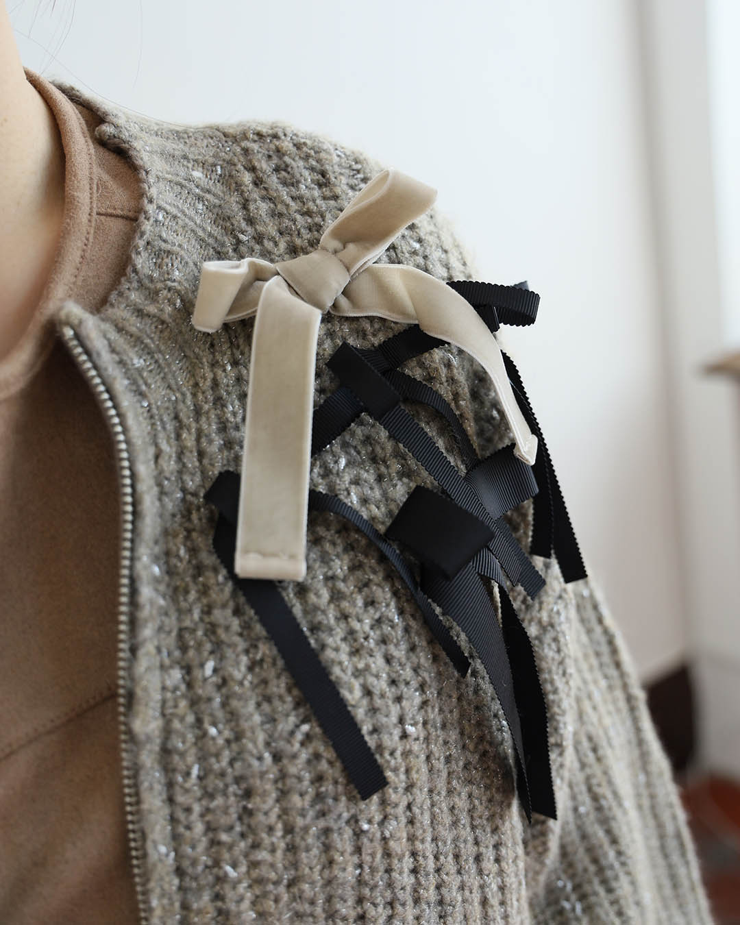 Ribbon Details Metallic Cardigan (2 color)