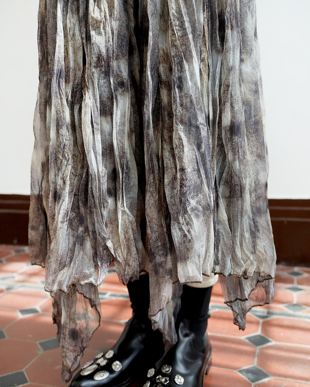 Asymmetric Pattern Skirt