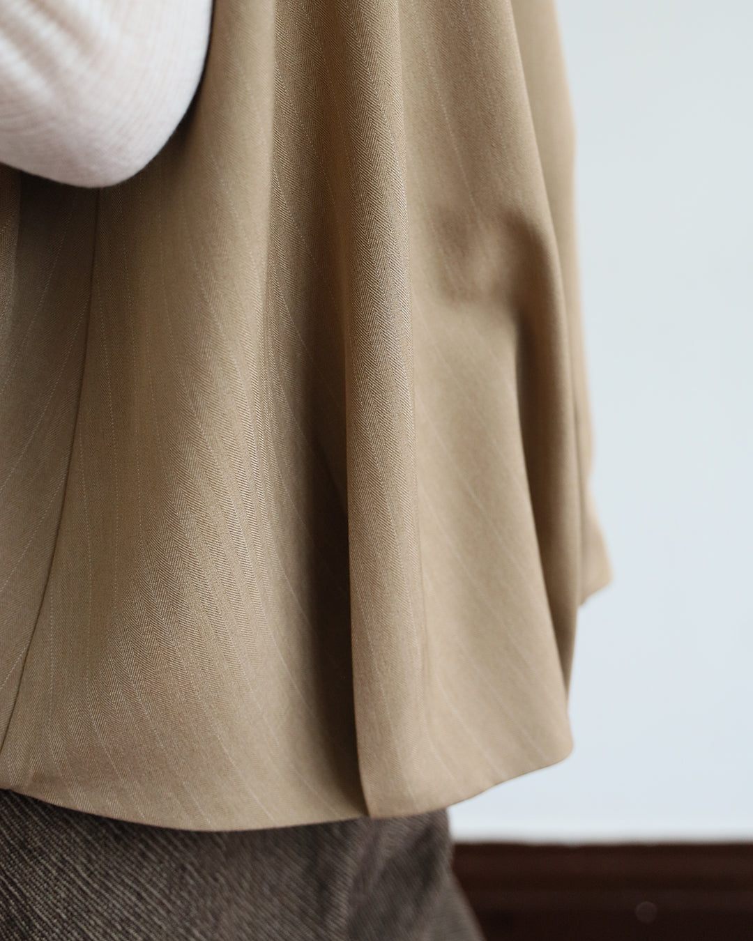 Ballon Hem Pinstripe Trench Vest (2 color)