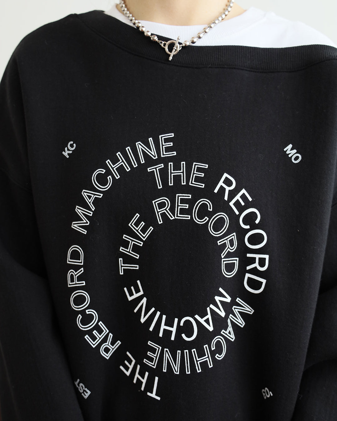 2 in 1 Embroidery Sweatshirt (2 colors)