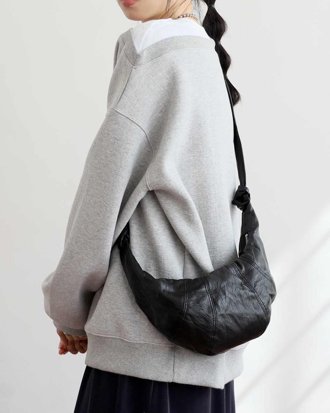 2 in 1 Embroidery Sweatshirt (2 colors)